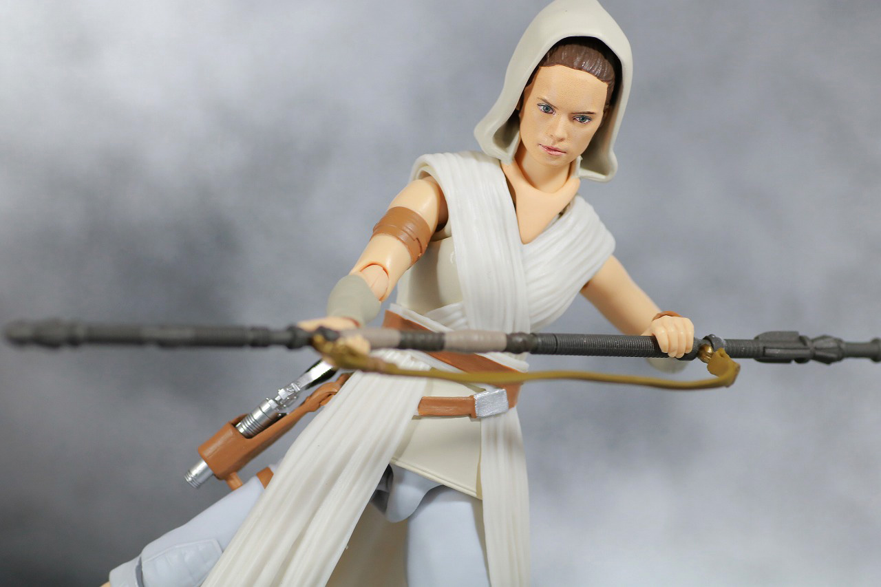 S.H.フィギュアーツ　レイ　D-O　（STAR WARS: The Rise of Skywalker）　スカイウォーカーの夜明け　レビュー　アクション