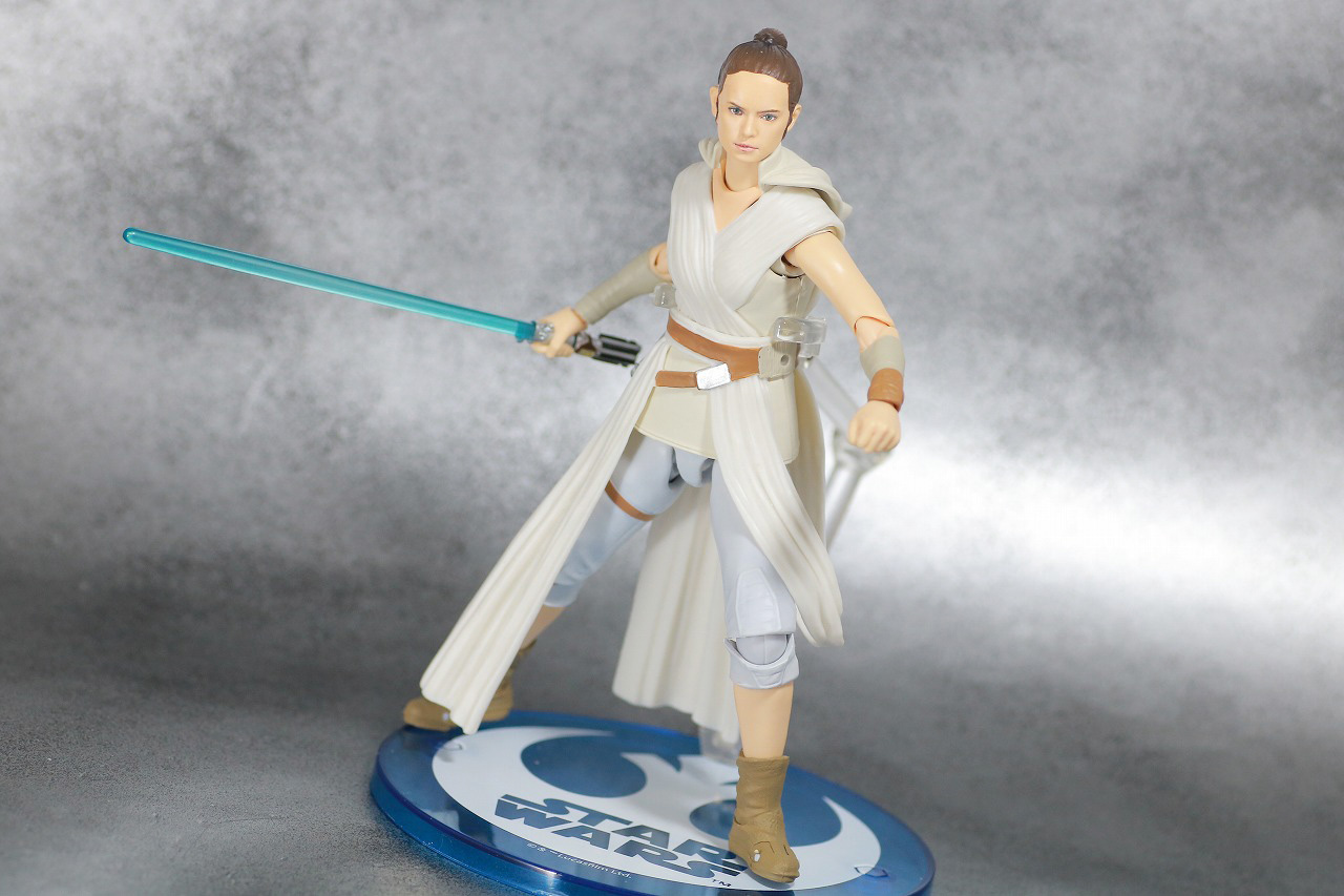S.H.フィギュアーツ　レイ　D-O　（STAR WARS: The Rise of Skywalker）　スカイウォーカーの夜明け　レビュー　アクション