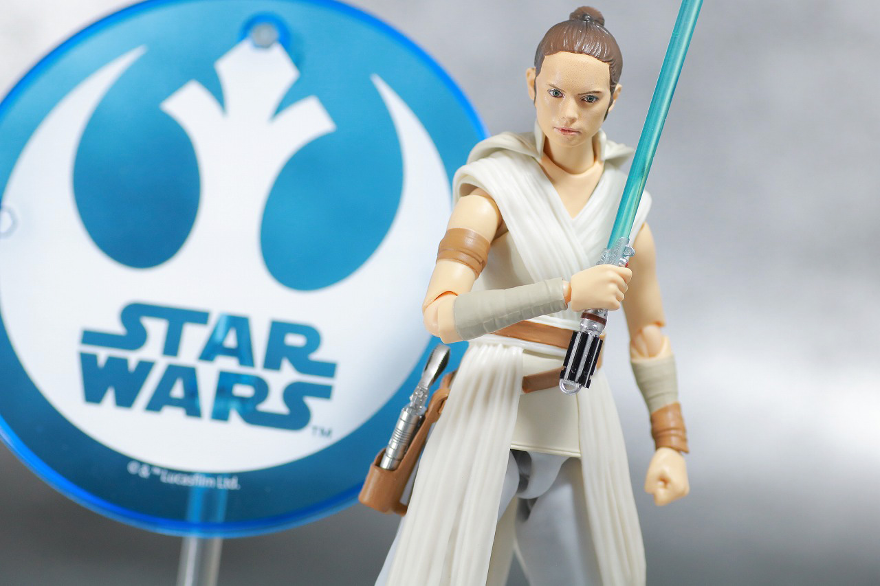 S.H.フィギュアーツ　レイ　D-O　（STAR WARS: The Rise of Skywalker）　スカイウォーカーの夜明け　レビュー　アクション