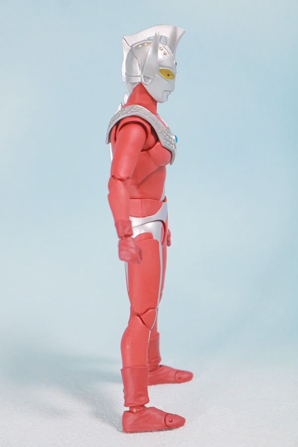 S.H.フィギュアーツ　ウルトラマンタロウ　レビュー　全身