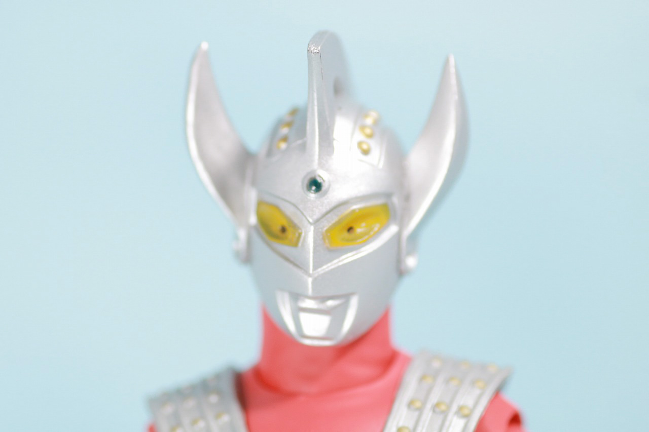 S.H.フィギュアーツ　ウルトラマンタロウ　レビュー　全身