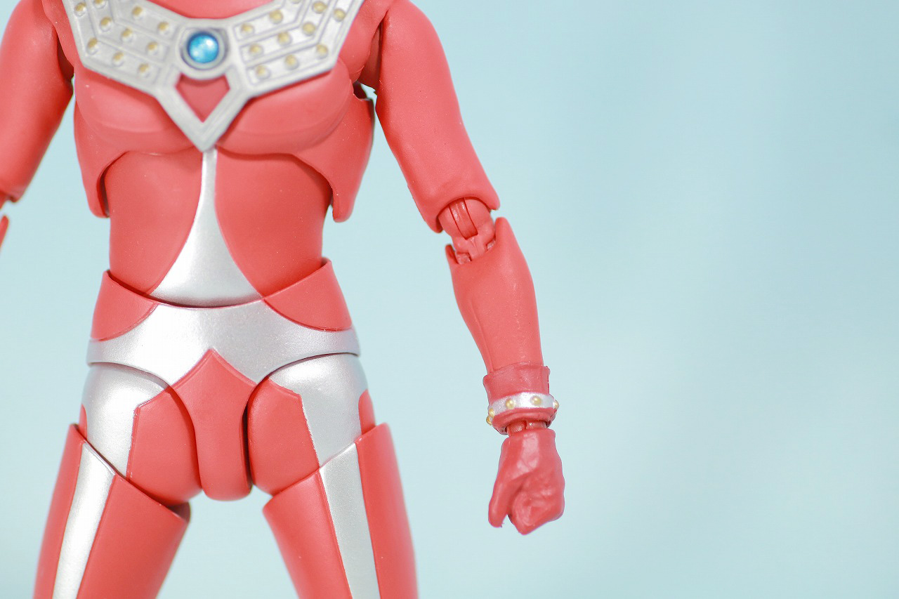 S.H.フィギュアーツ　ウルトラマンタロウ　レビュー　全身