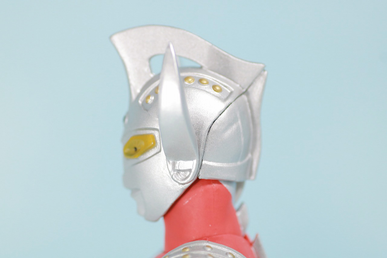 S.H.フィギュアーツ　ウルトラマンタロウ　レビュー　全身