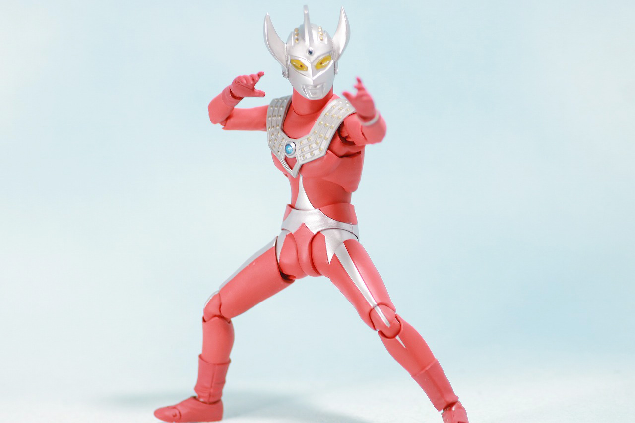 S.H.フィギュアーツ　ウルトラマンタロウ　レビュー　アクション