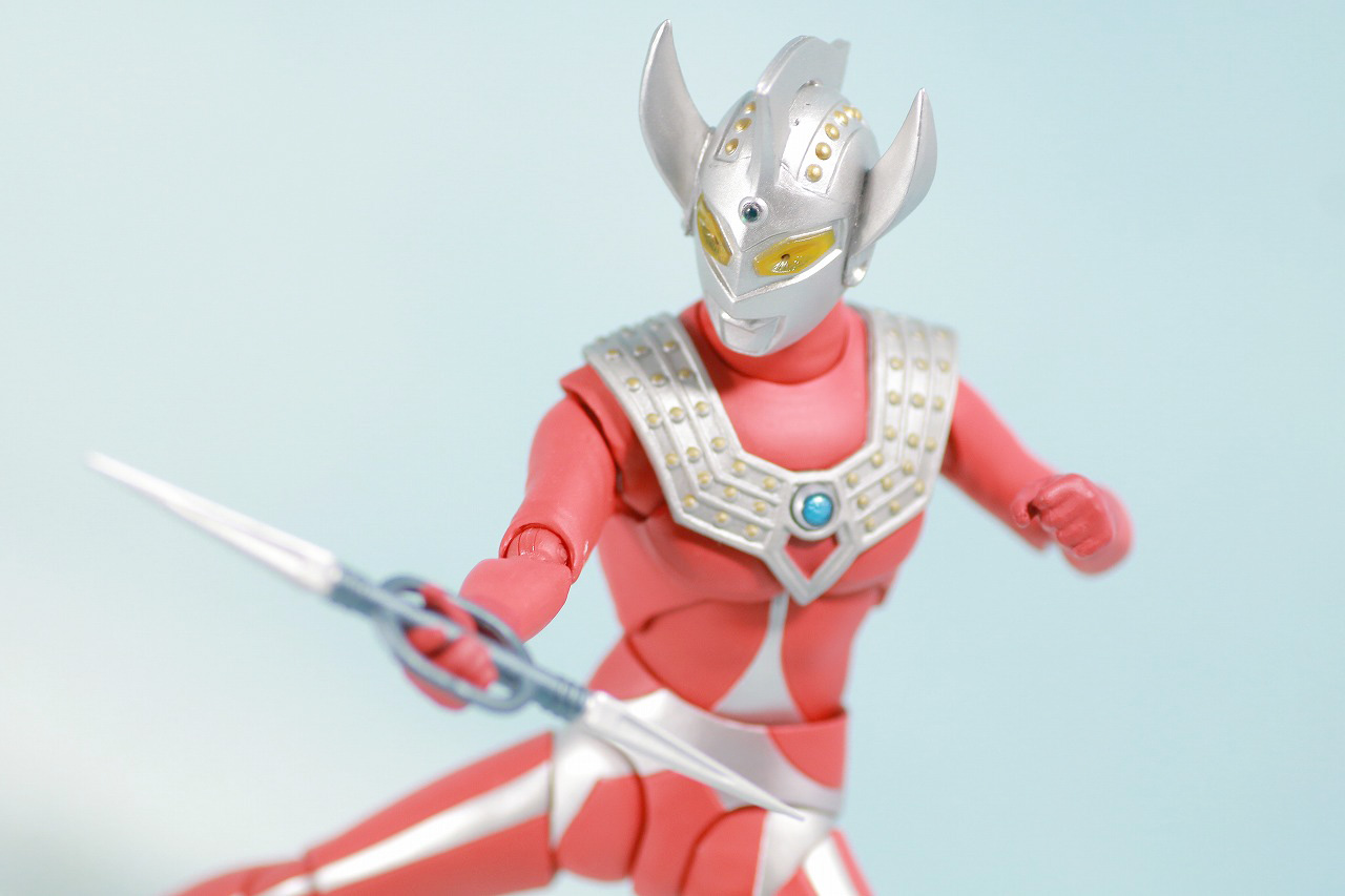 S.H.フィギュアーツ　ウルトラマンタロウ　レビュー　アクション