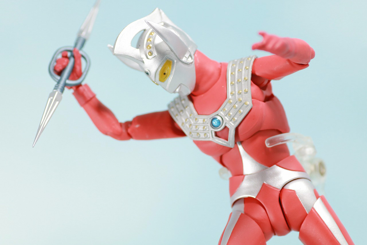 S.H.フィギュアーツ　ウルトラマンタロウ　レビュー　アクション