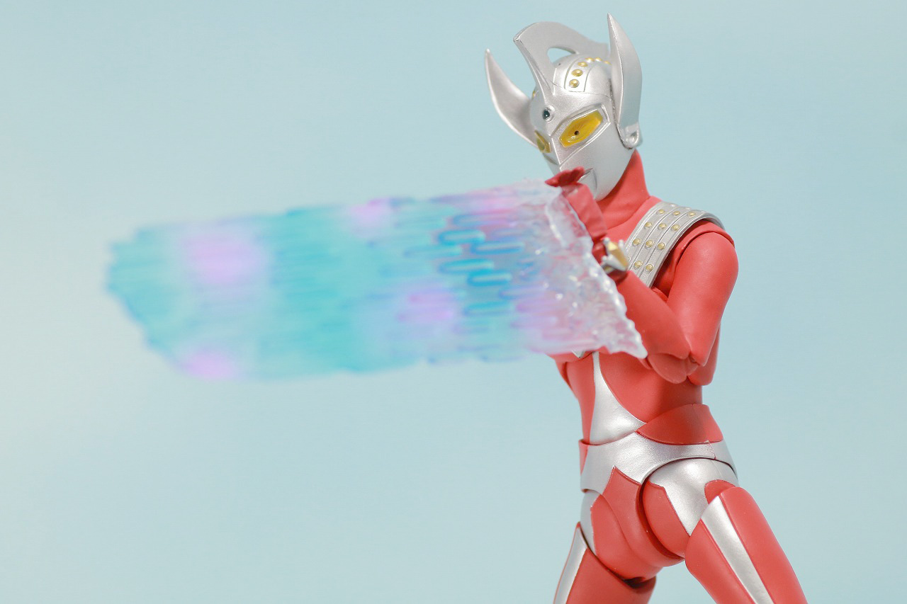 S.H.フィギュアーツ　ウルトラマンタロウ　レビュー　アクション