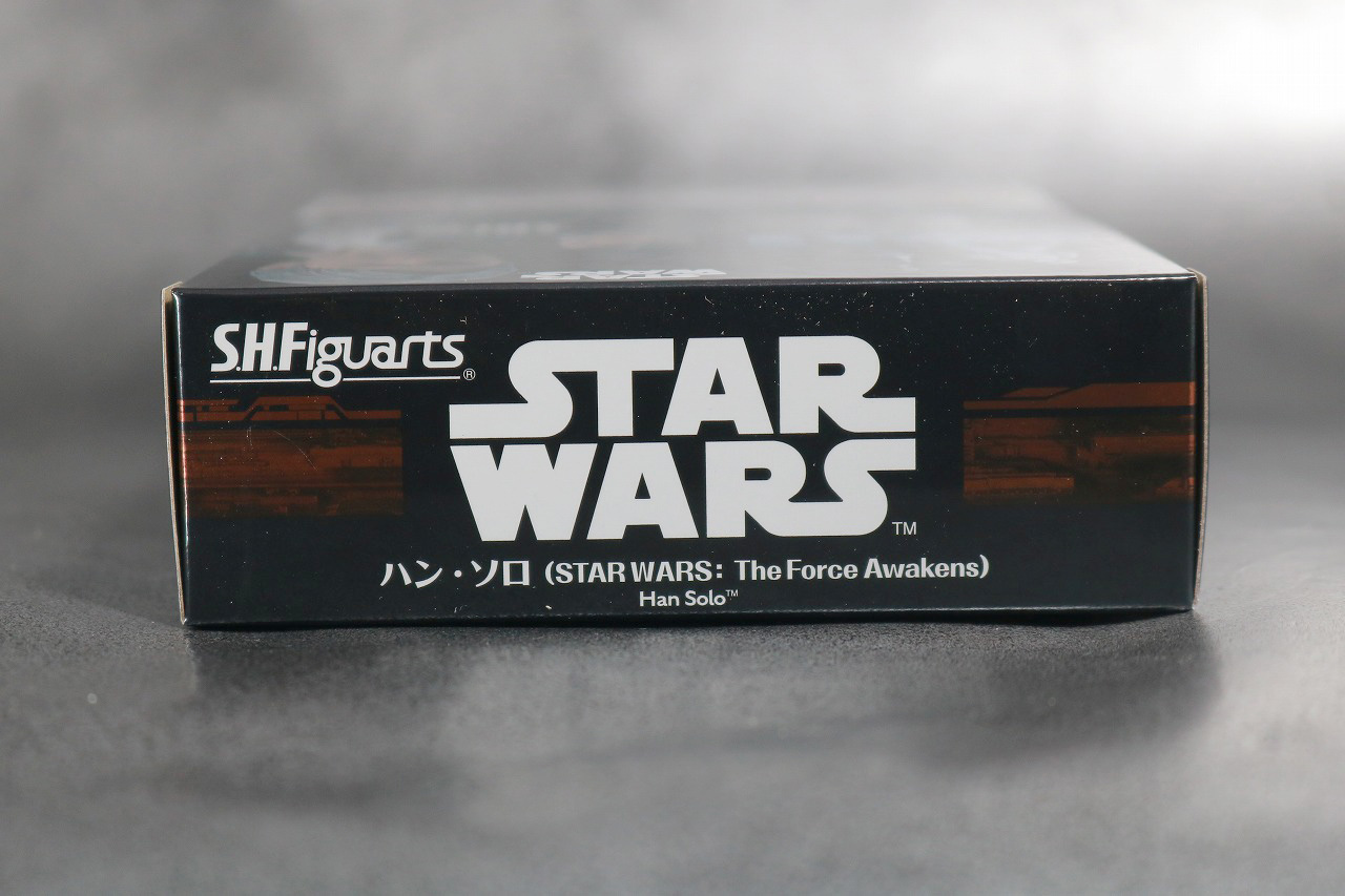 S.H.フィギュアーツ　ハン・ソロ　スターウォーズ：フォースの覚醒　レビュー　パッケージ