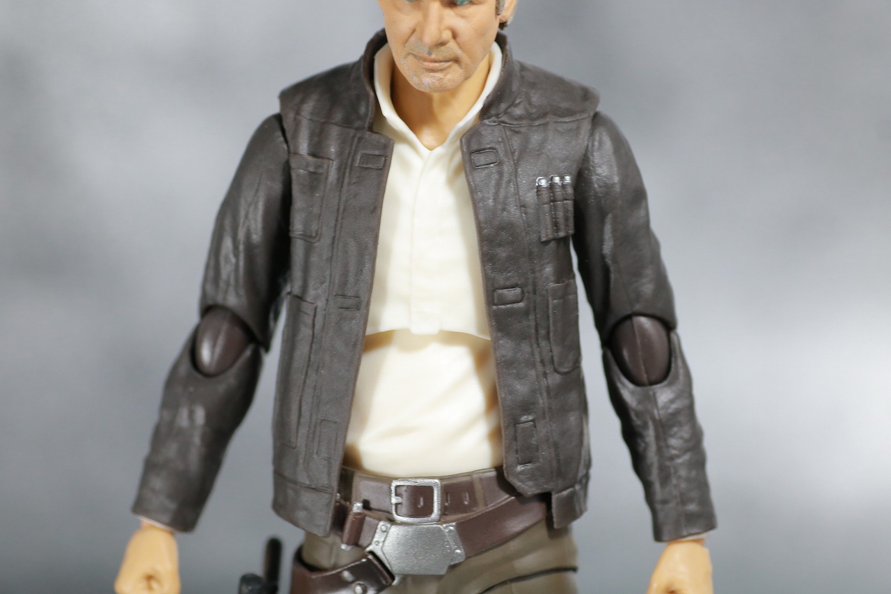 S.H.フィギュアーツ　ハン・ソロ　スターウォーズ：フォースの覚醒　レビュー　全身