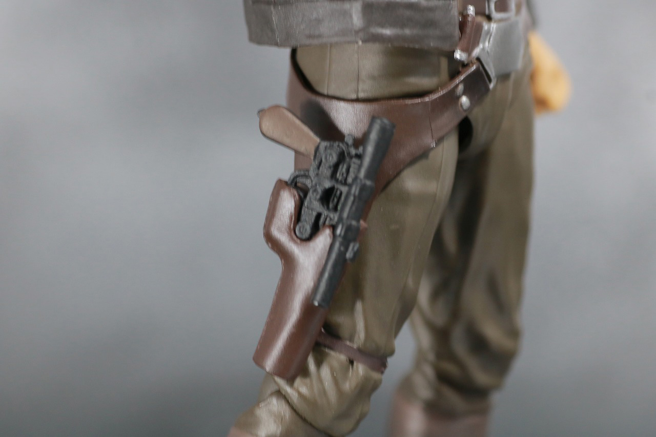 S.H.フィギュアーツ　ハン・ソロ　スターウォーズ：フォースの覚醒　レビュー　全身
