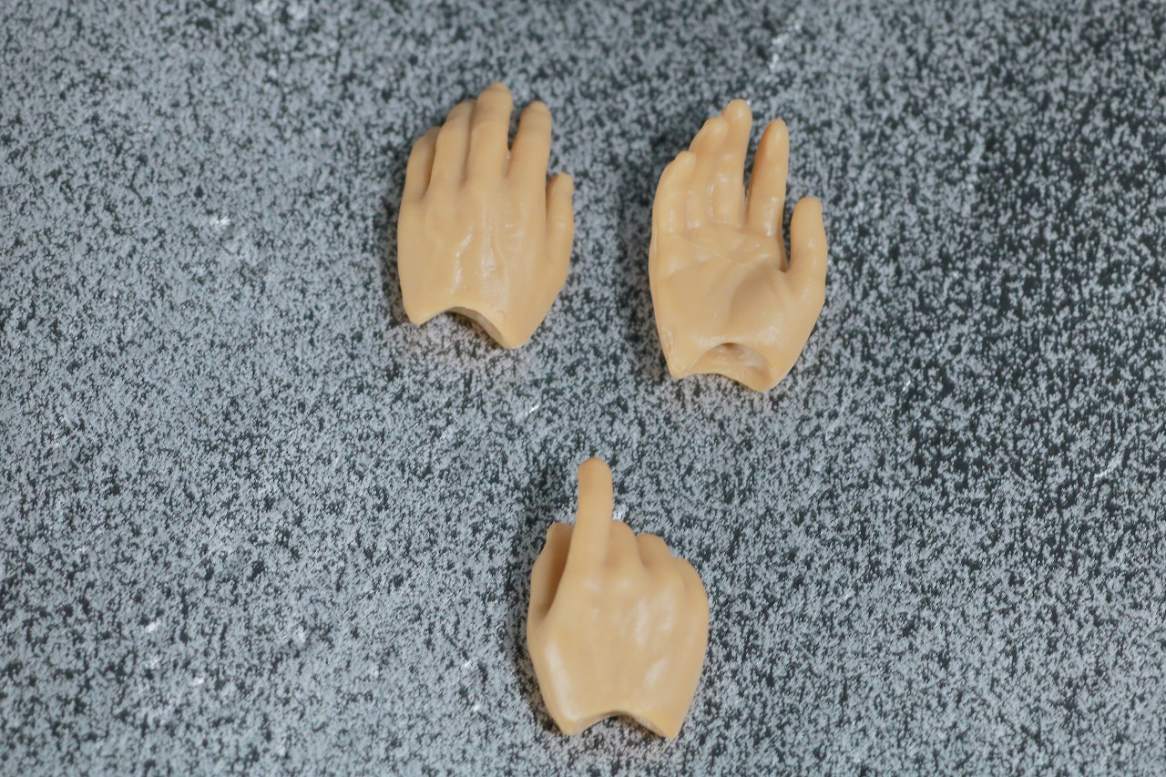 S.H.フィギュアーツ　ハン・ソロ　スターウォーズ：フォースの覚醒　レビュー　付属品　手首