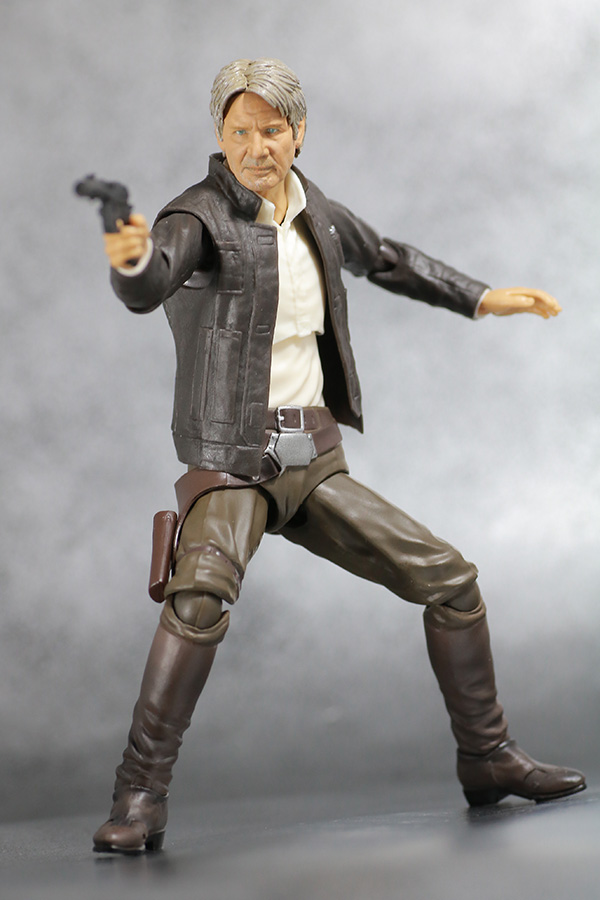 S.H.フィギュアーツ　ハン・ソロ　スターウォーズ：フォースの覚醒　レビュー　アクション