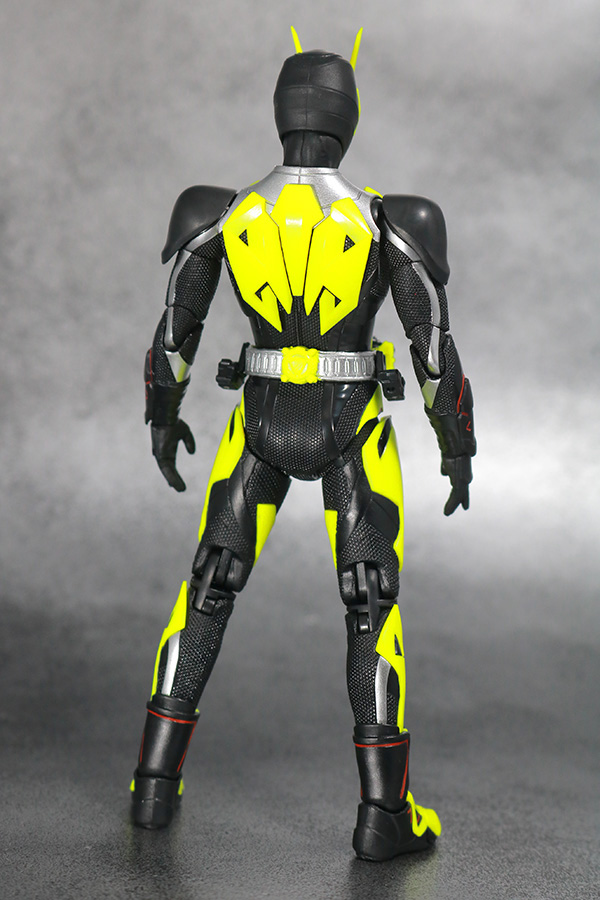 S.H.フィギュアーツ　仮面ライダーゼロワン　ライジングホッパー　レビュー　全身
