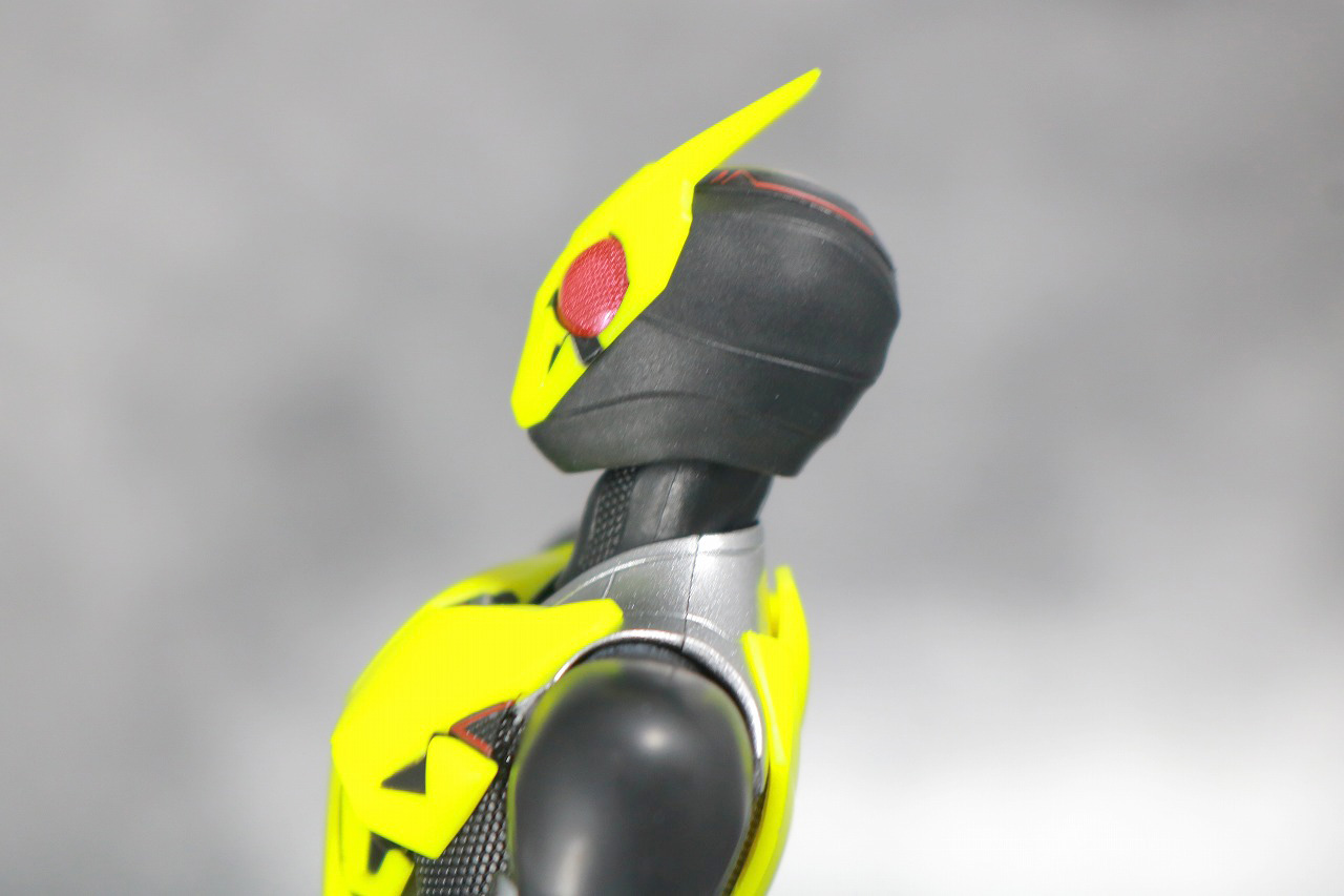 S.H.フィギュアーツ　仮面ライダーゼロワン　ライジングホッパー　レビュー　可動範囲