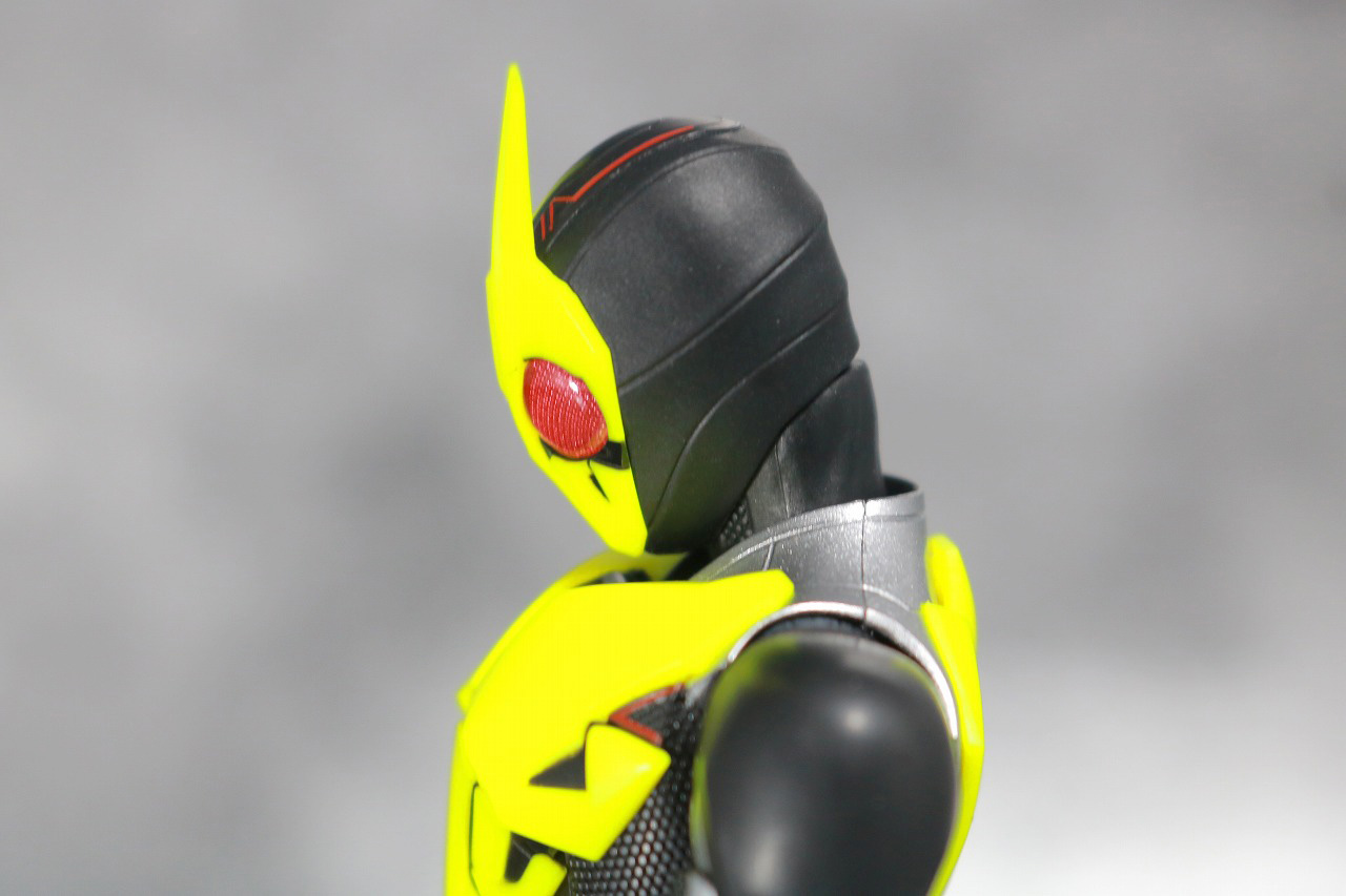S.H.フィギュアーツ　仮面ライダーゼロワン　ライジングホッパー　レビュー　可動範囲