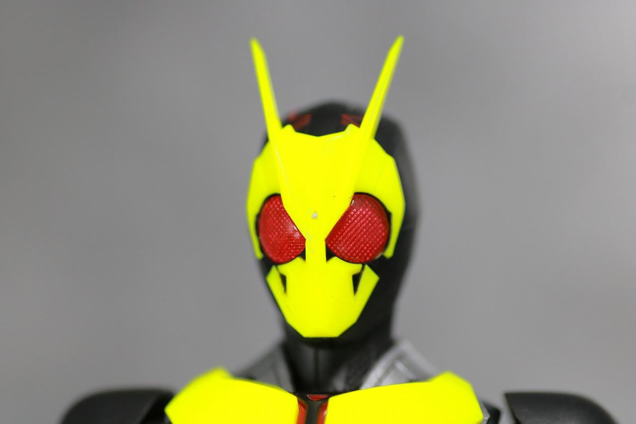 S.H.フィギュアーツ　仮面ライダーゼロワン　ライジングホッパー　レビュー　全身