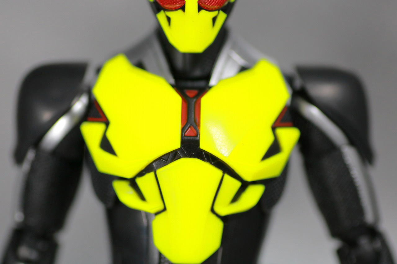 S.H.フィギュアーツ　仮面ライダーゼロワン　ライジングホッパー　レビュー　全身