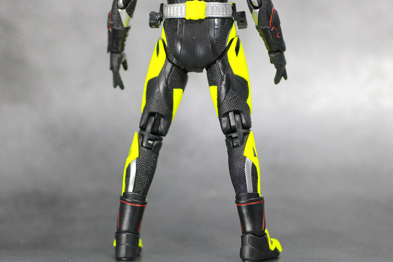S.H.フィギュアーツ　仮面ライダーゼロワン　ライジングホッパー　レビュー　全身