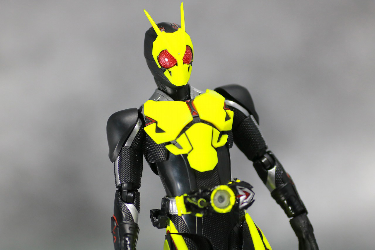 S.H.フィギュアーツ　仮面ライダーゼロワン　ライジングホッパー　レビュー　アクション