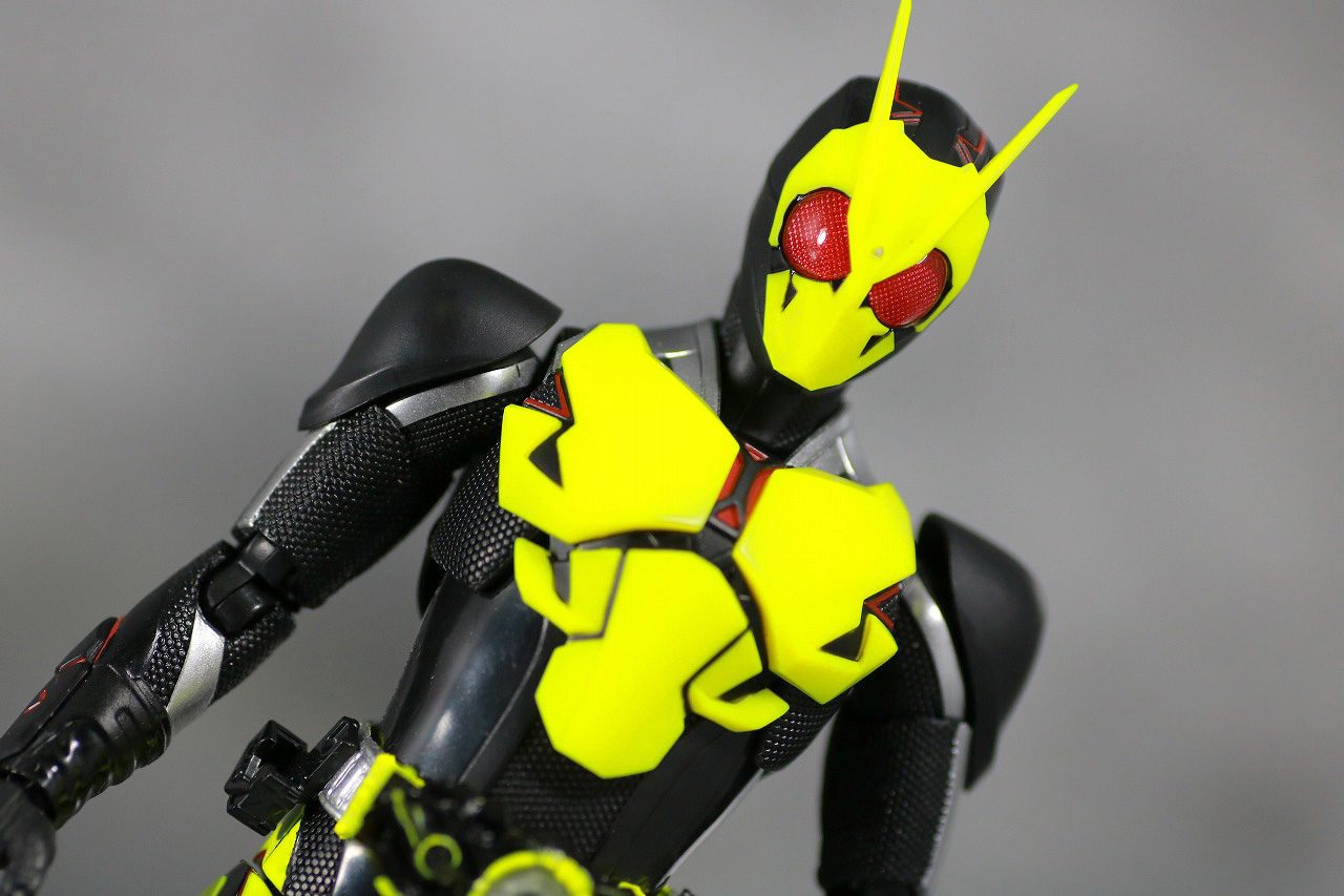 S.H.フィギュアーツ　仮面ライダーゼロワン　ライジングホッパー　レビュー　アクション