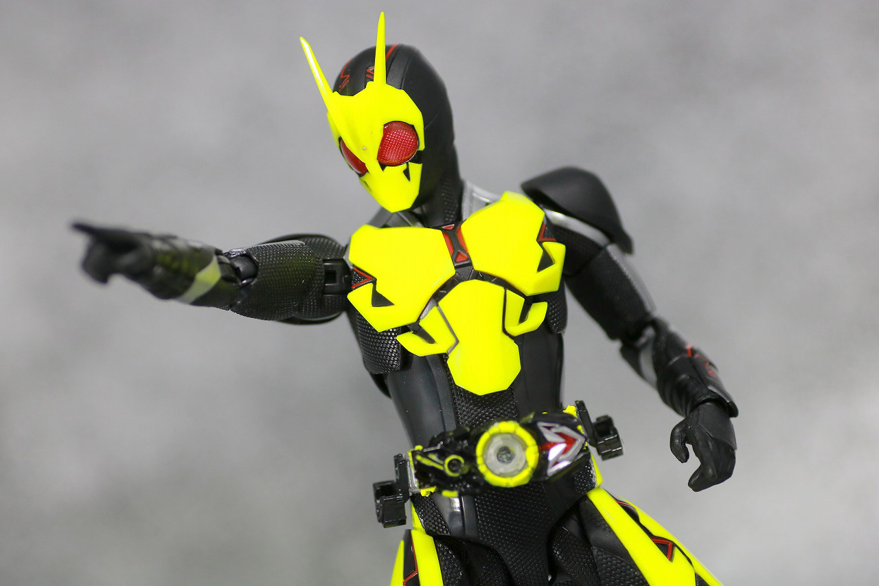 S.H.フィギュアーツ　仮面ライダーゼロワン　ライジングホッパー　レビュー　アクション