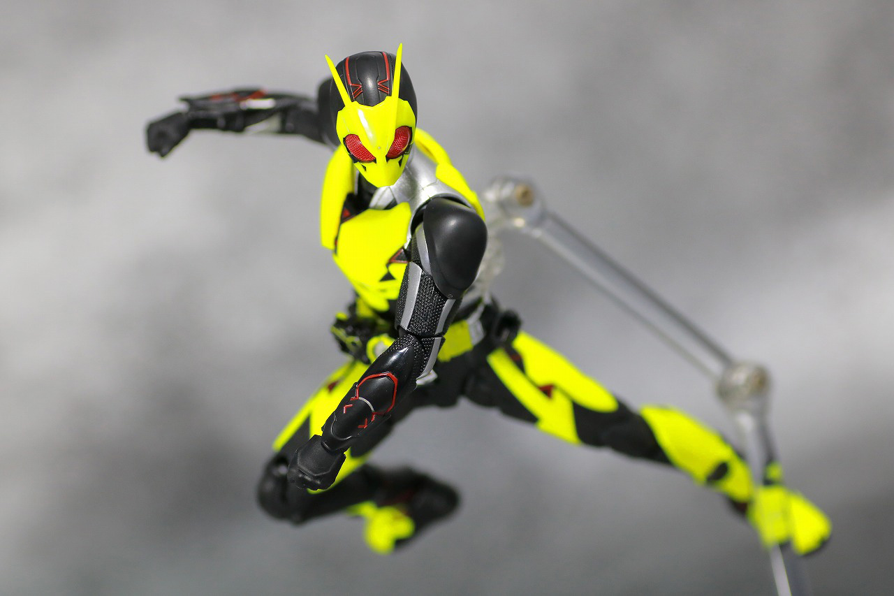 S.H.フィギュアーツ　仮面ライダーゼロワン　ライジングホッパー　レビュー　アクション