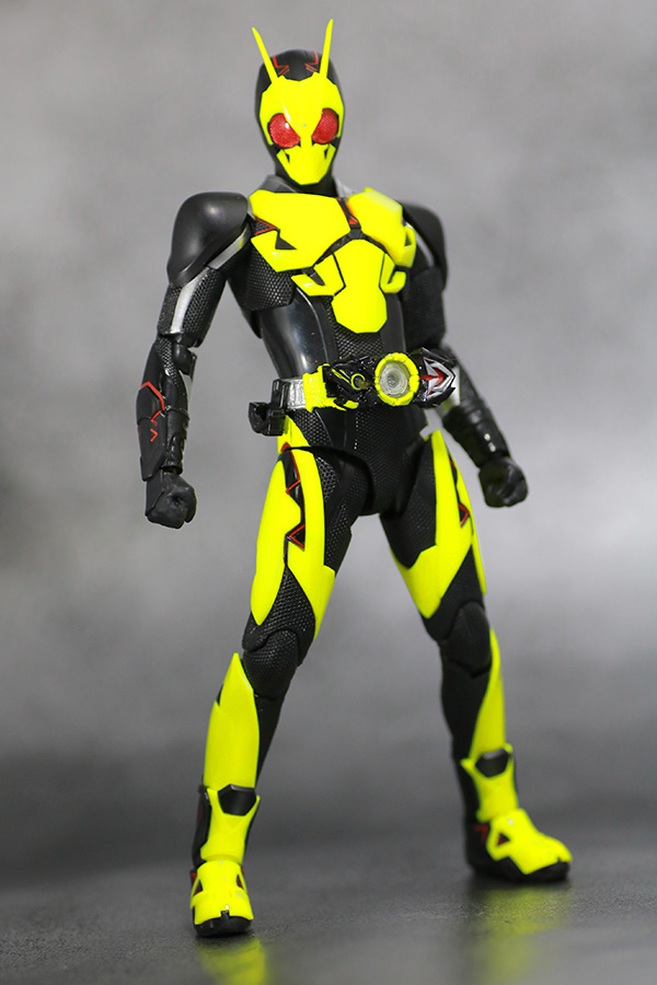S.H.フィギュアーツ　仮面ライダーゼロワン　ライジングホッパー　レビュー　アクション