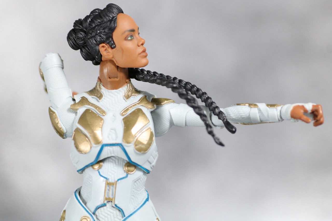 マーベルレジェンド　ヴァルキリー　ラグナロク　アベンジャーズ／エンドゲーム　レビュー　可動範囲