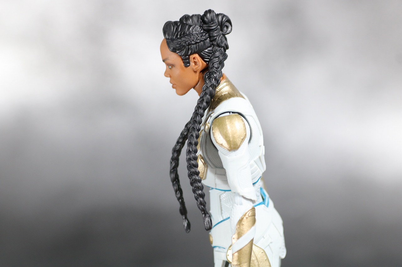 マーベルレジェンド　ヴァルキリー　ラグナロク　アベンジャーズ／エンドゲーム　レビュー　可動範囲