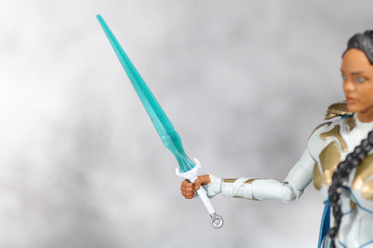 マーベルレジェンド　ヴァルキリー　ラグナロク　アベンジャーズ／エンドゲーム　レビュー　付属品　剣