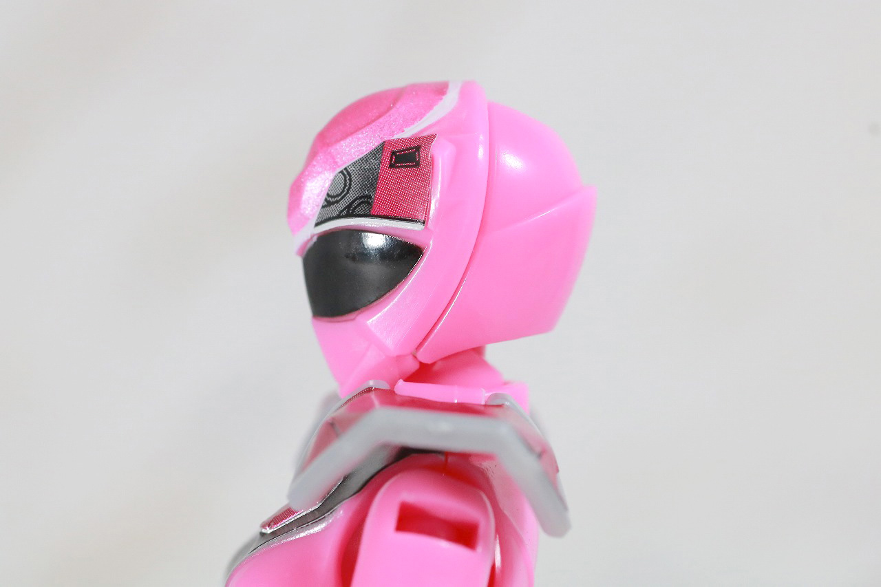 勇動　魔進戦隊キラメイジャー　キラメイピンク　レビュー　全身