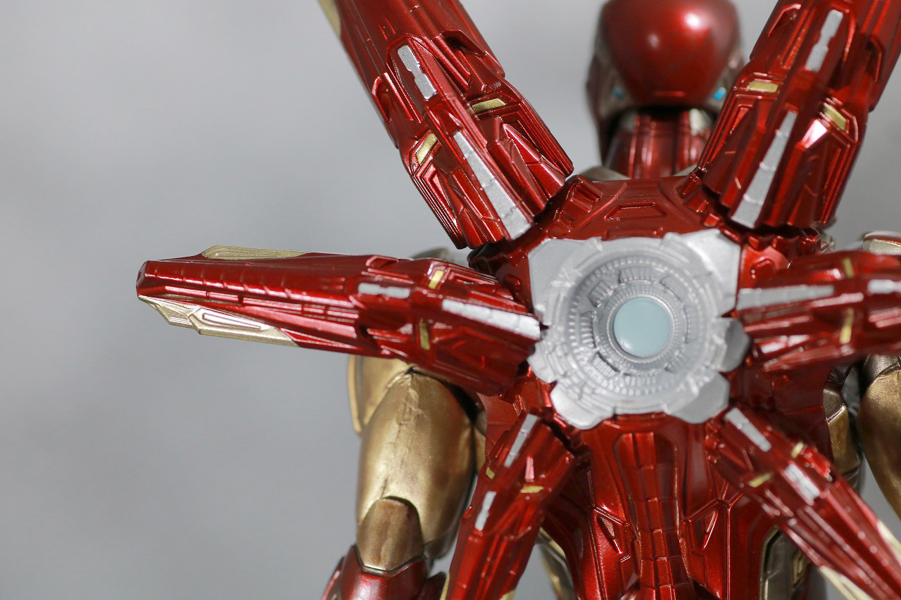 S.H.フィギュアーツ　アイアンマン マーク85　FINAL BATTLE EDITION　レビュー　付属品　ナノ・ライトニング・リフォーカサー