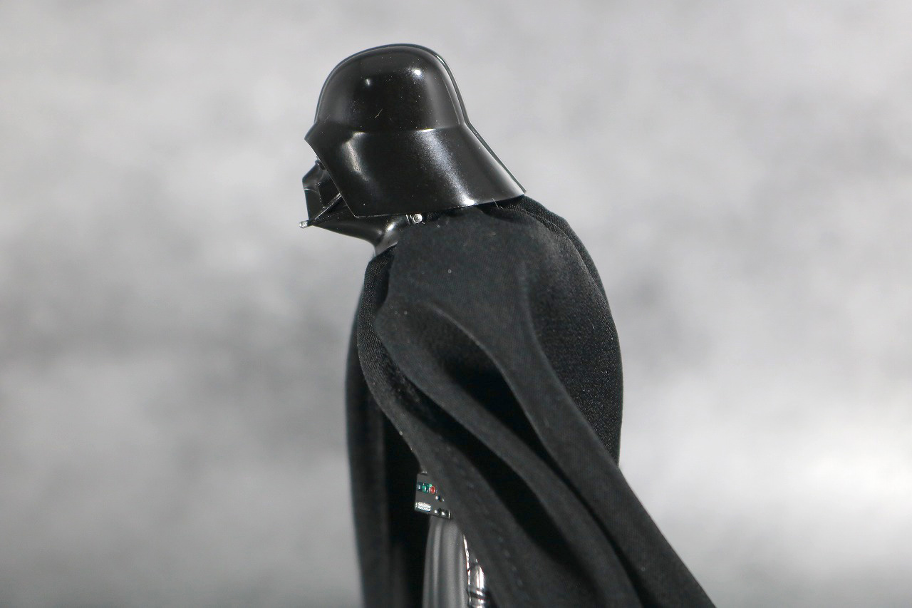S.H.フィギュアーツ　ダースベイダー（Return of Jedi）　レビュー　可動範囲