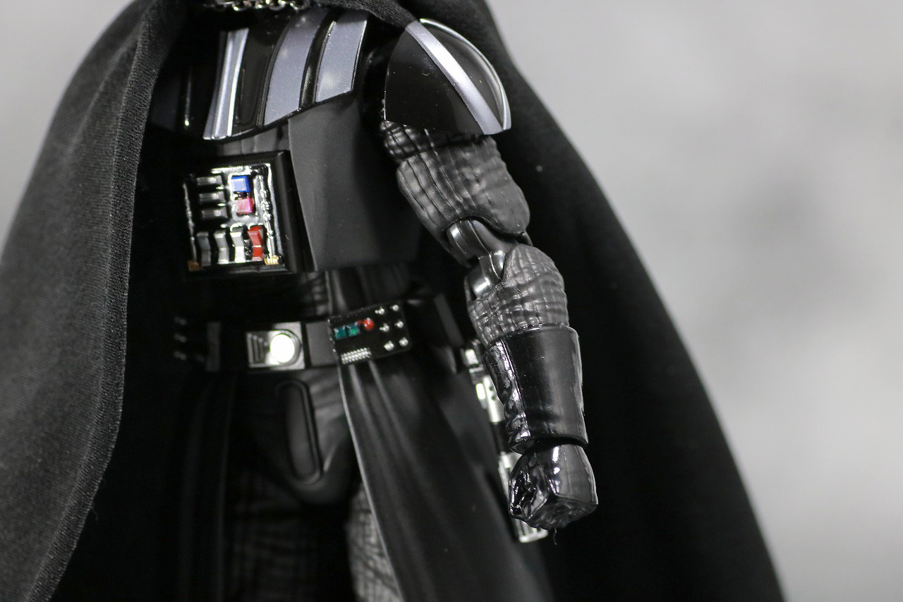 S.H.フィギュアーツ　ダースベイダー（Return of Jedi）　レビュー　全身