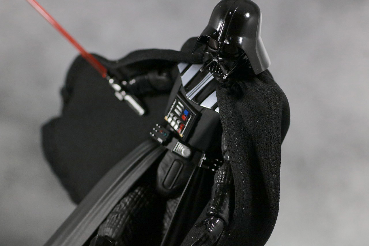 S.H.フィギュアーツ　ダースベイダー（Return of Jedi）　レビュー　アクション