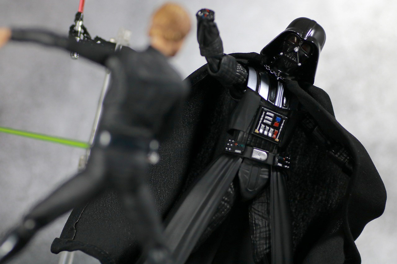 S.H.フィギュアーツ　ダースベイダー（Return of Jedi）　レビュー　アクション　ルーク・スカイウォーカー