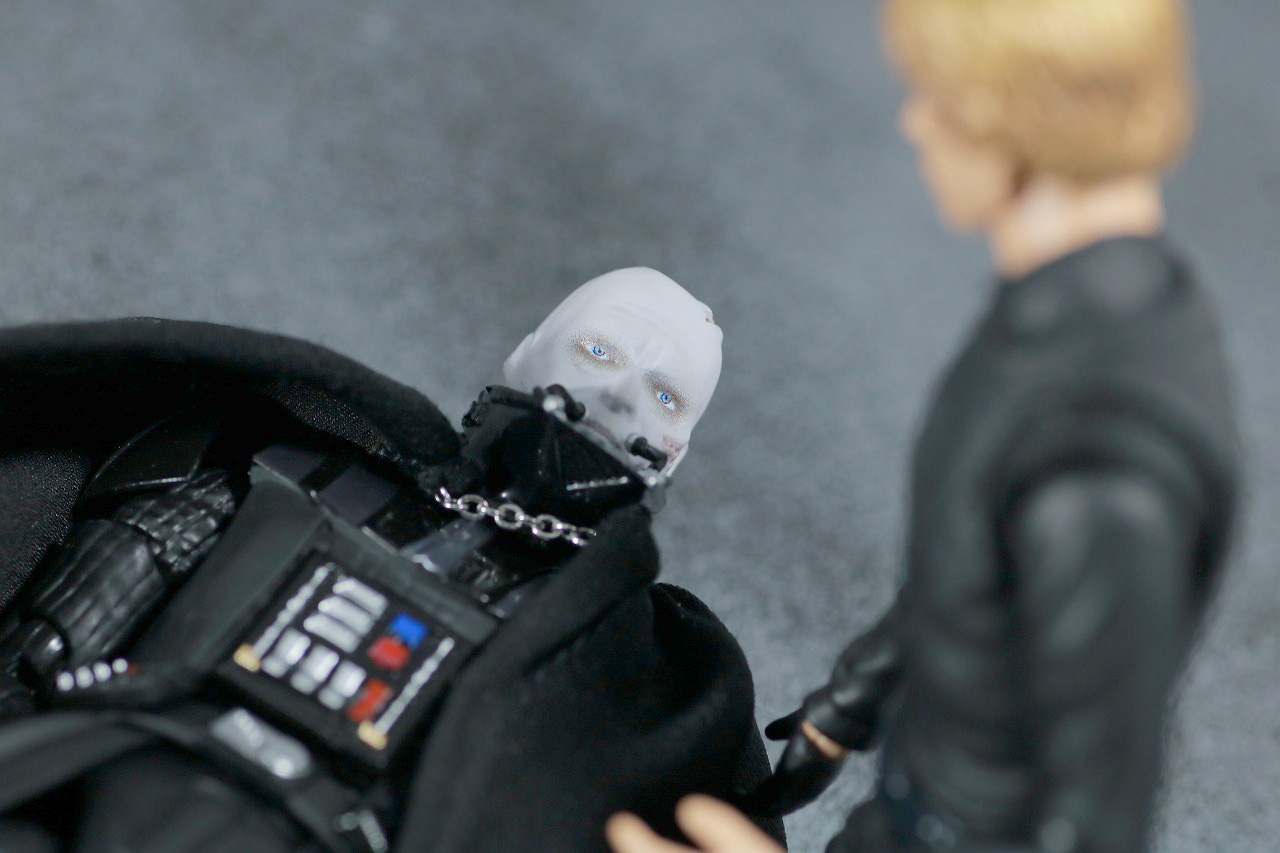 S.H.フィギュアーツ　ダースベイダー（Return of Jedi）　レビュー　アクション　ルーク・スカイウォーカー