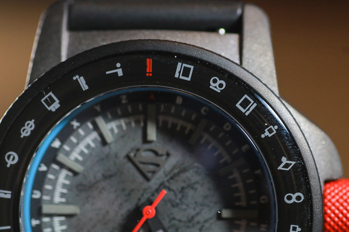 UNDONE SUPERMAN:THE KRYPTONIAN DECRYPTOR　腕時計　レビュー　スーパーマン　コラボ