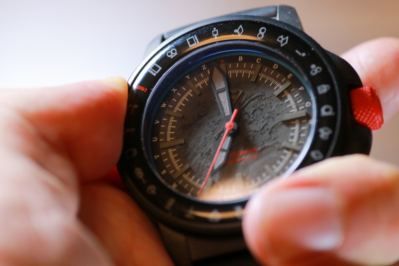 UNDONE SUPERMAN:THE KRYPTONIAN DECRYPTOR　腕時計　レビュー　スーパーマン　コラボ