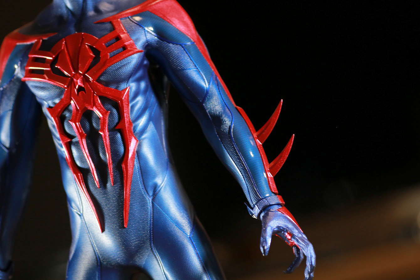 ホットトイズ　ビデオゲームマスターピース　スパイダーマン2099　レビュー　本体