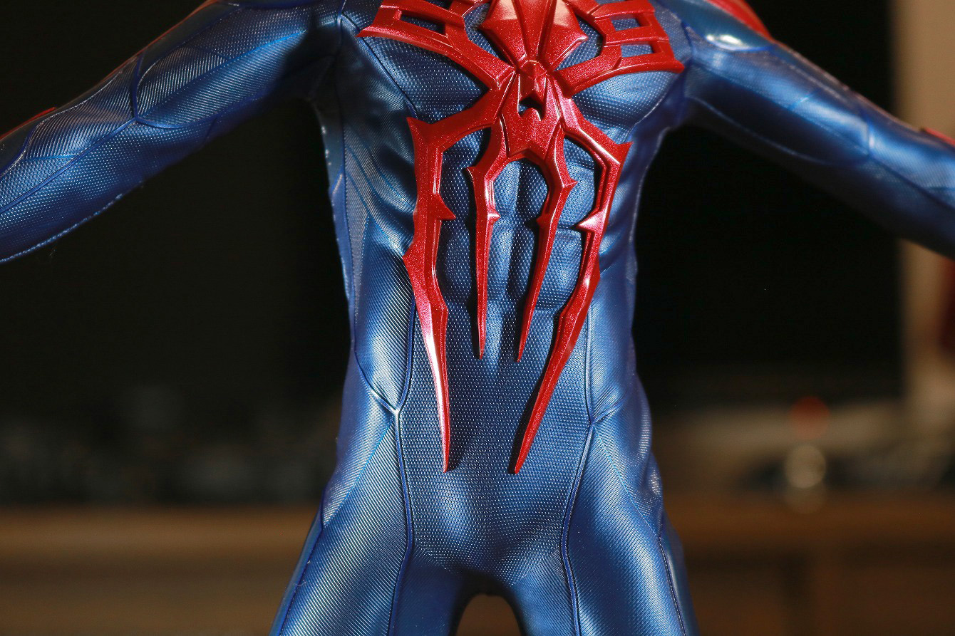 ホットトイズ　ビデオゲームマスターピース　スパイダーマン2099　レビュー　可動範囲　腰回転