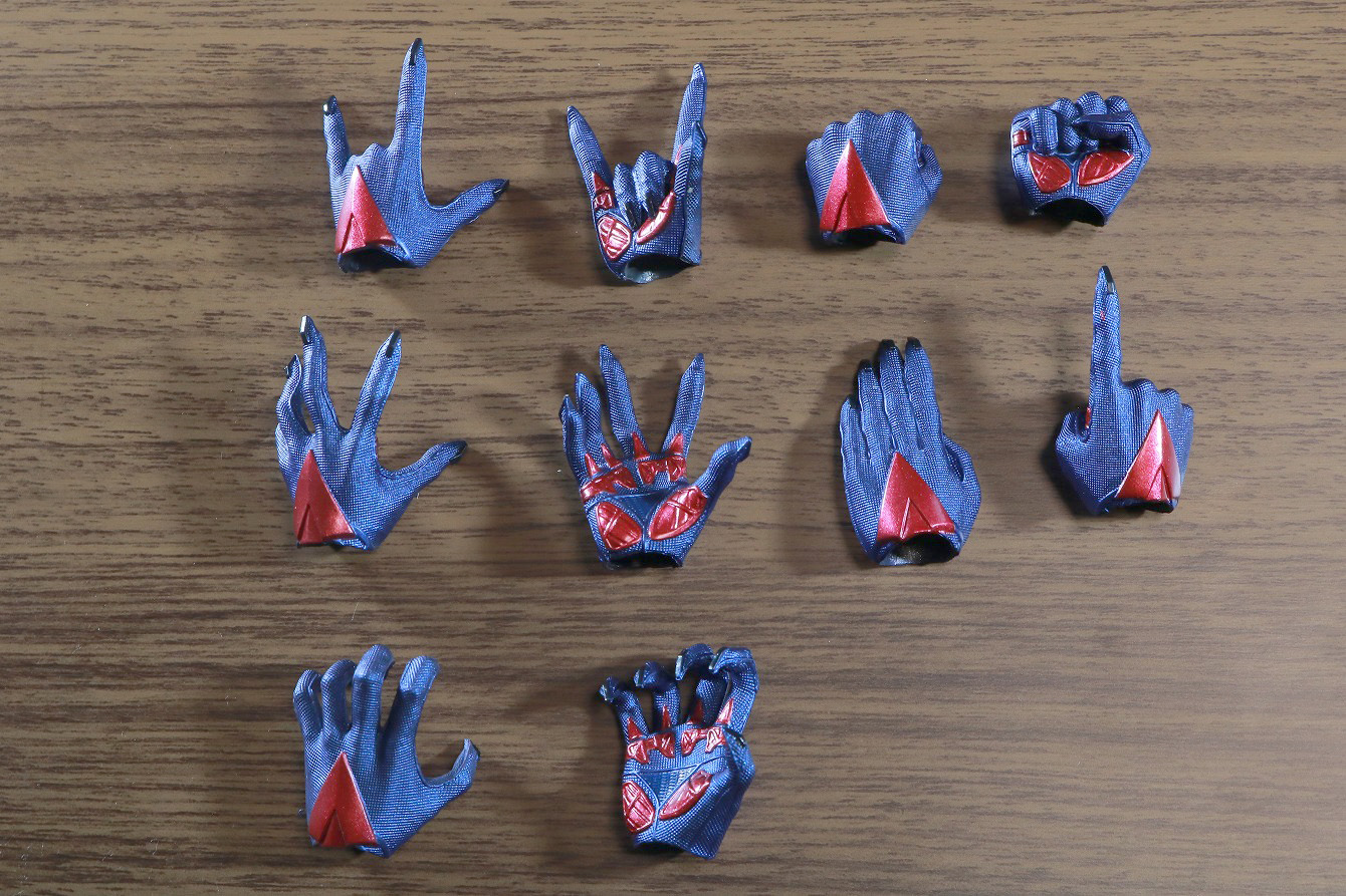 ホットトイズ　ビデオゲームマスターピース　スパイダーマン2099　レビュー　付属品　手首