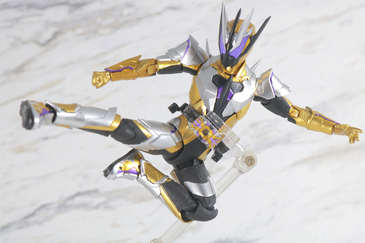 S.H.フィギュアーツ　仮面ライダーサウザー　レビュー　アクション