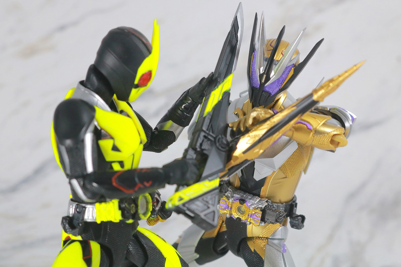 S.H.フィギュアーツ　仮面ライダーサウザー　レビュー　アクション　仮面ライダーゼロワン　ライジングホッパー