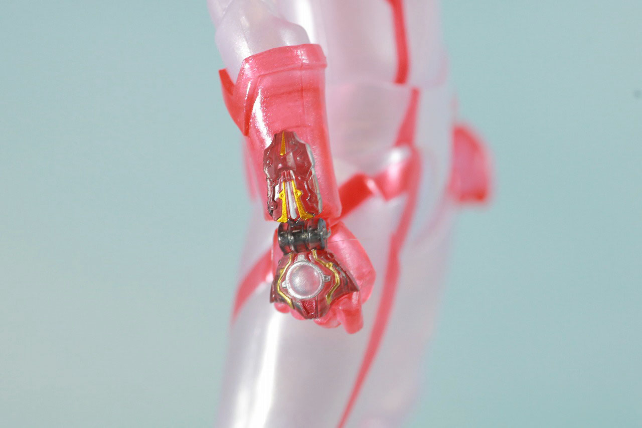 S.H.フィギュアーツ　ウルトラマンタイガ Special Clear Color Ver.　レビュー　本体