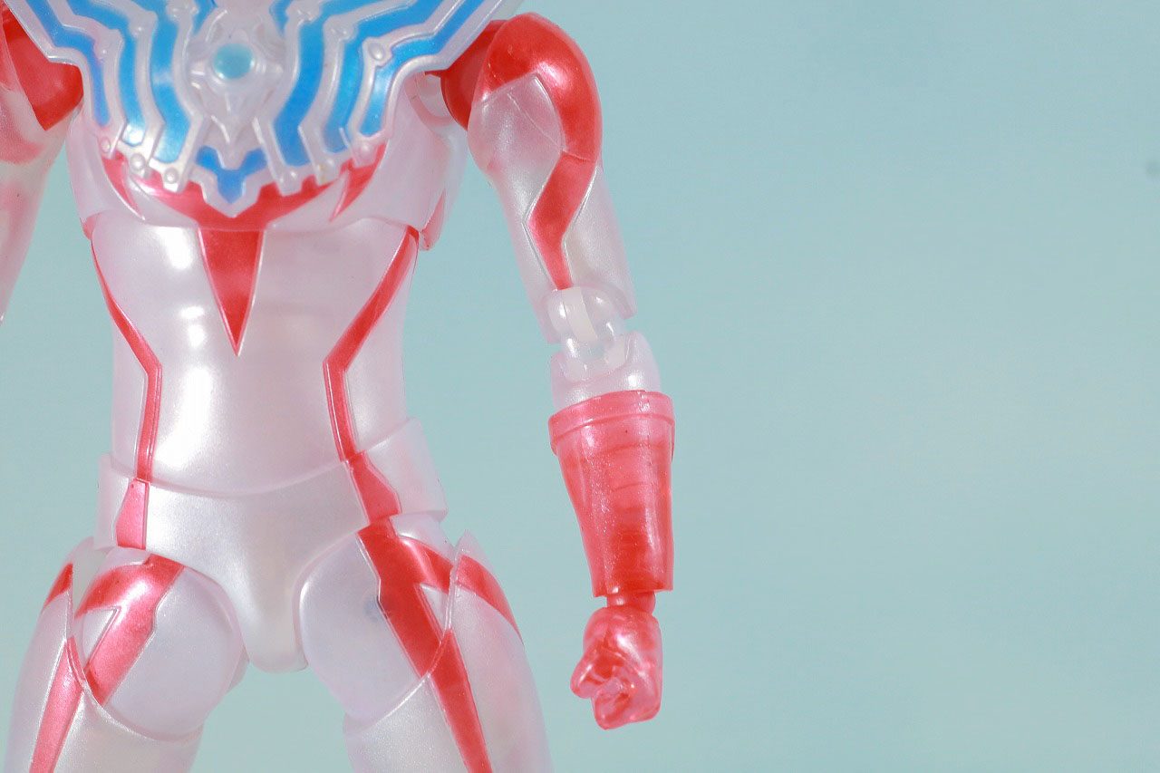S.H.フィギュアーツ　ウルトラマンタイガ Special Clear Color Ver.　レビュー　本体