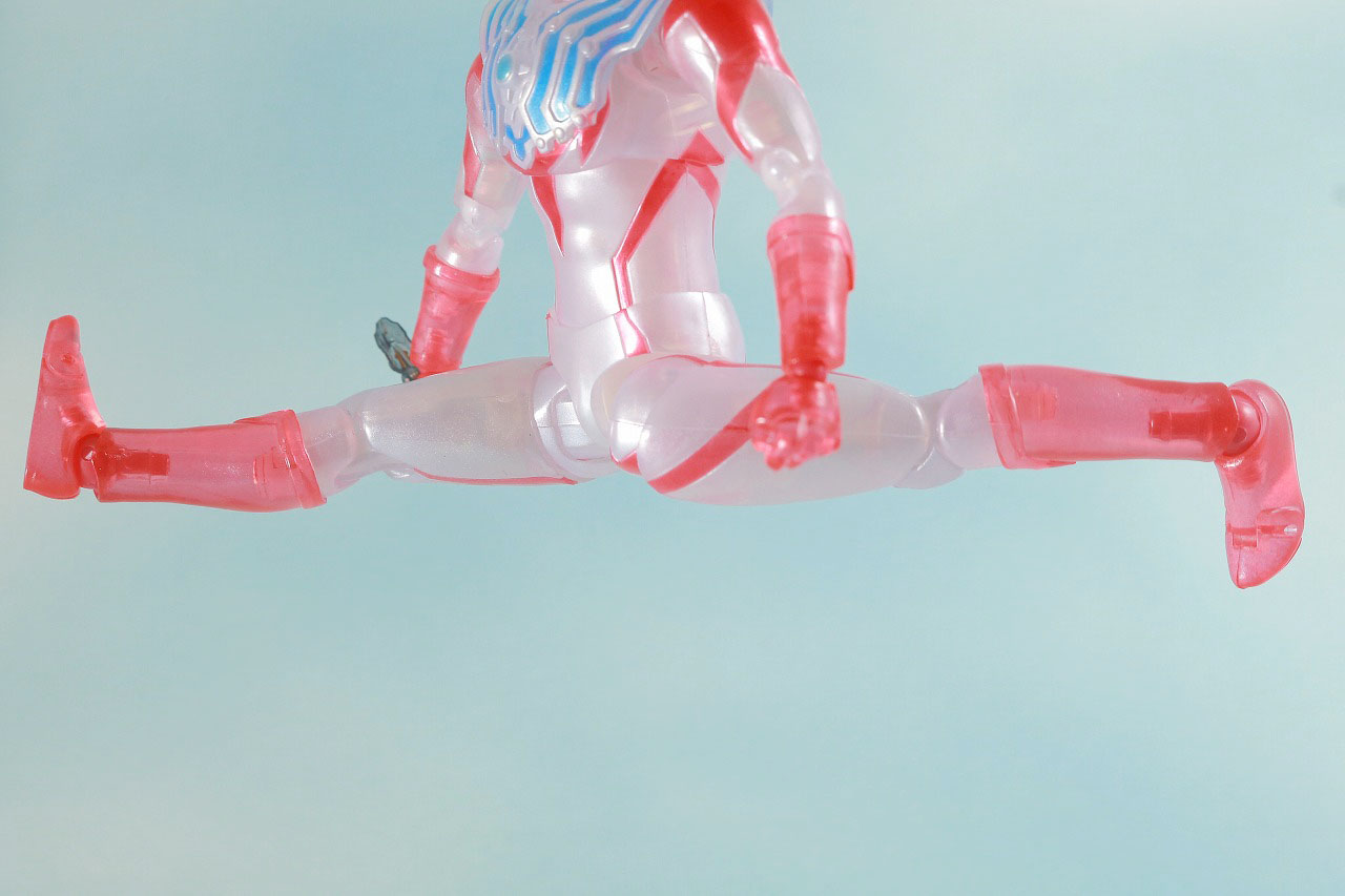 S.H.フィギュアーツ　ウルトラマンタイガ Special Clear Color Ver.　レビュー　可動範囲