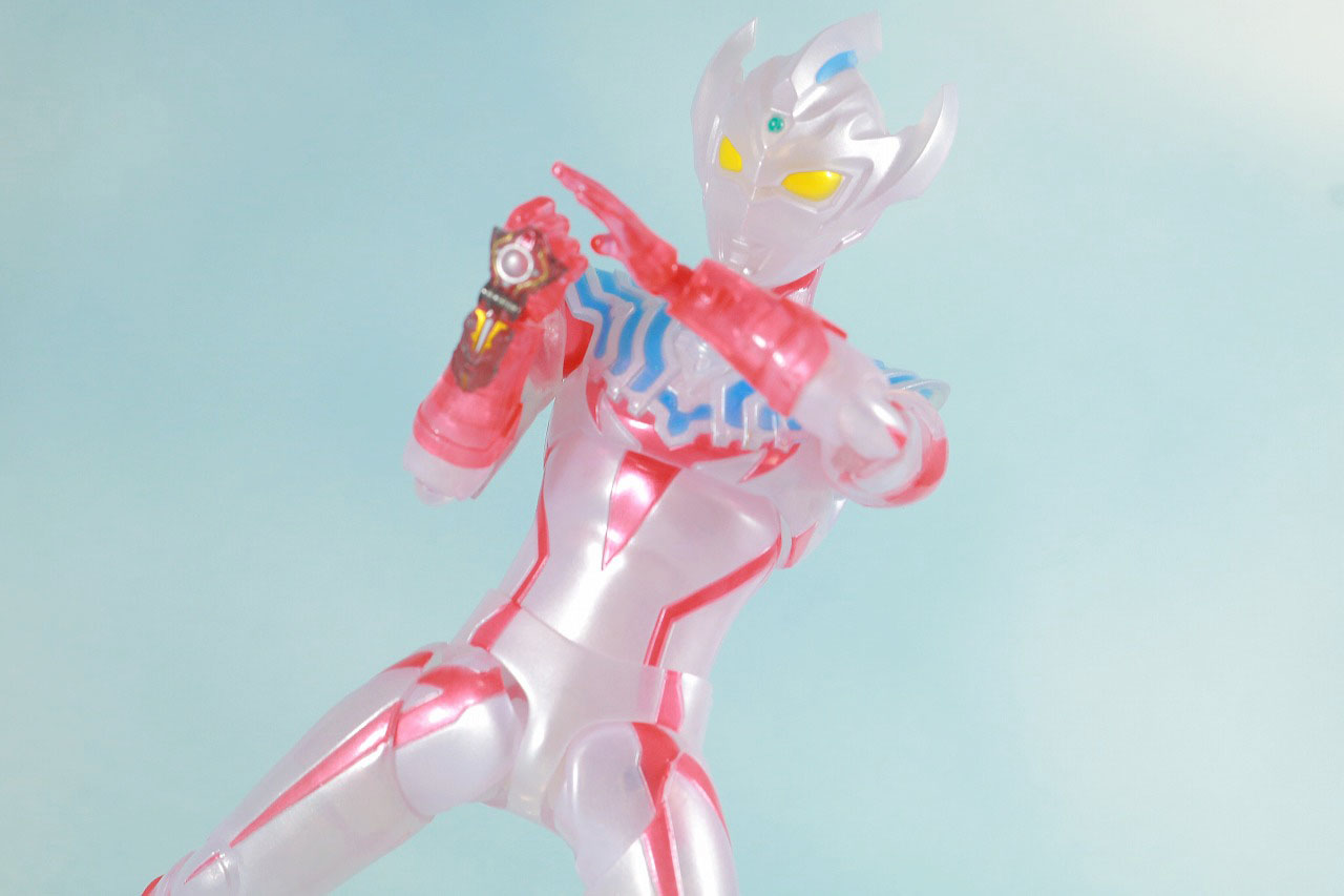 S.H.フィギュアーツ　ウルトラマンタイガ Special Clear Color Ver.　レビュー　アクション