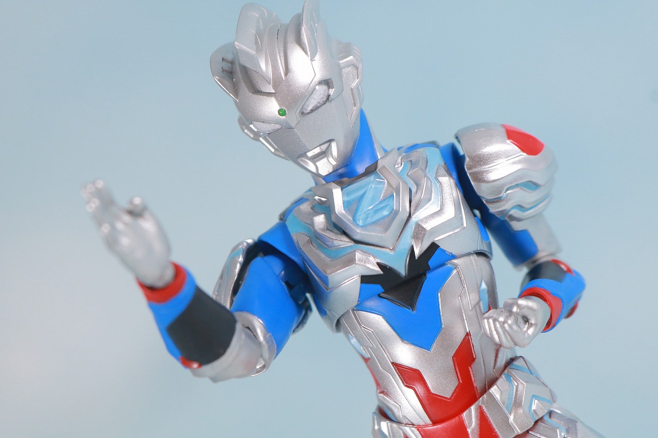 S.H.フィギュアーツ　ウルトラマンゼット　アルファエッジ　レビュー　アクション