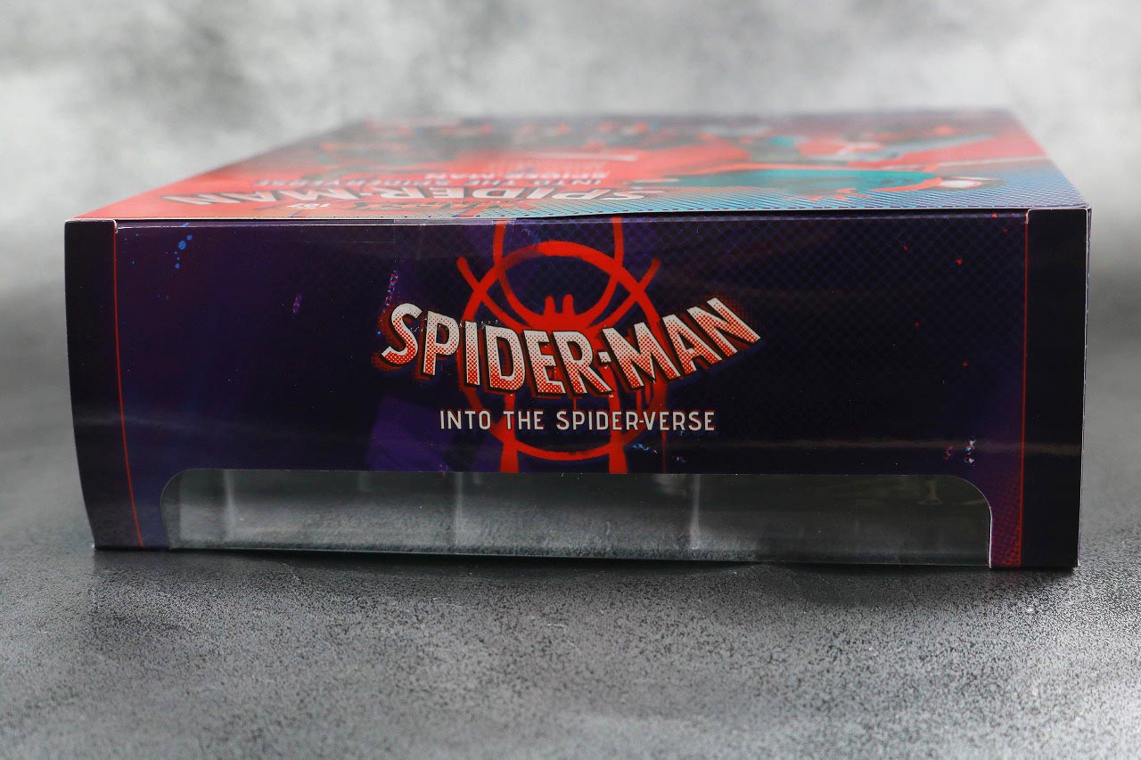 MAFEX スパイダーマン　マイルス・モラレス　スパイダーバース　レビュー　パッケージ